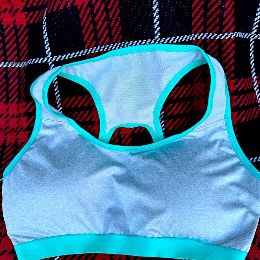 EUC Danskin‎ Women’s Sports Bra Size XL